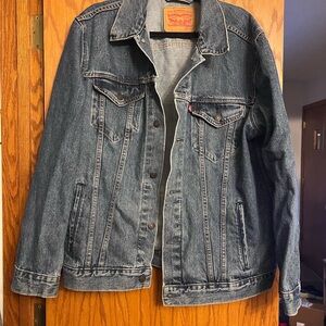 Levi’s Denim Trucker Jacket Men’s XL | Classic Americana Workwear